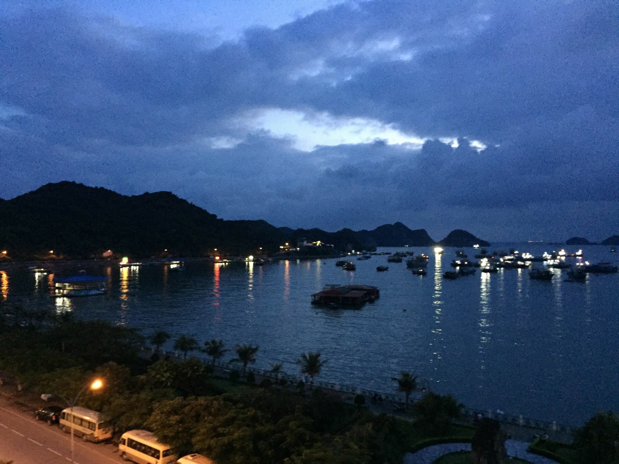 Catba Dream Hotel Dong Khe Sau Dış mekan fotoğraf